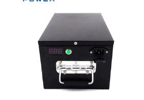 Прочная стальная батарея тележки гольфа случая 48V 50Ah Lifepo4 перезаряжаемые с ручкой